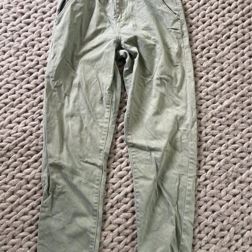 Forever 21 Green Pants